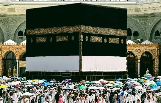 Kepulangan Jamaah Haji Dimulai Setelah Tawaf Perpisahan ( ANTARA FOTO/Citro Atmoko/sgd/nym/suara.com)