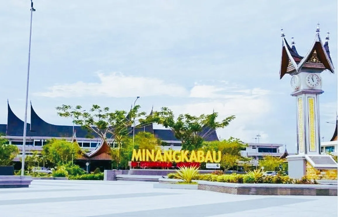 Bandara Internasional Minangkabau Disulap Jadi Etalase Budaya Sumbar (Foto : Instagram @djpu_151)
.im/app6 / Kompas.com)