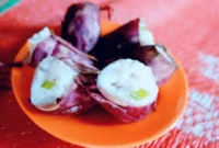 Lemang Kantong Semar, Kuliner Unik Khas Kerinci yang Memanfaatkan Tanaman Nepenthes (Foto: rri.co.id)