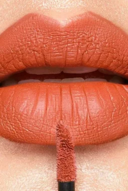 3 Lipstik Matte Tahan Lama untuk Kulit Sawo Matang
