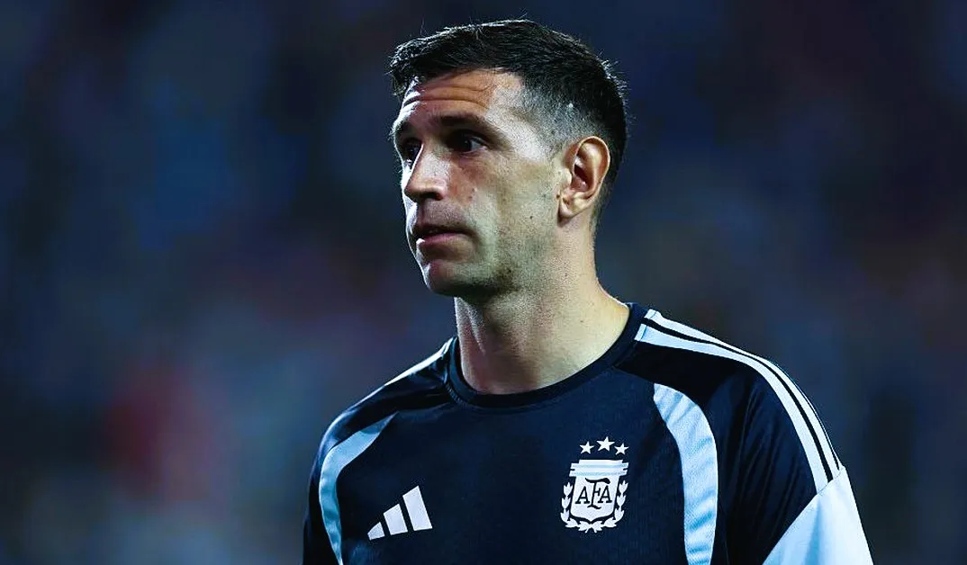 Argentina Kejar Gelar Beruntun, Emi Martinez Siap Hadapi Spanyol ( Foto: Dok. FIFA)