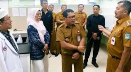 Bupati Monadi Evaluasi RSUD Bukit Kerman, Tingkatkan Layanan BPJS (Foto: dok. ist)