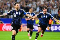 Argentina Pilih Jersi Biru Hadapi Inggris, Tradisi Lama Kembali Jadi Sorotan (Foto: Getty Images/David Ramos/detiksport)