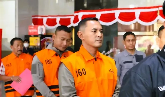 Staf Administrasi KPK Ikut Ditahan dalam OTT Bupati Pemalang (Foto : dok. KPK)